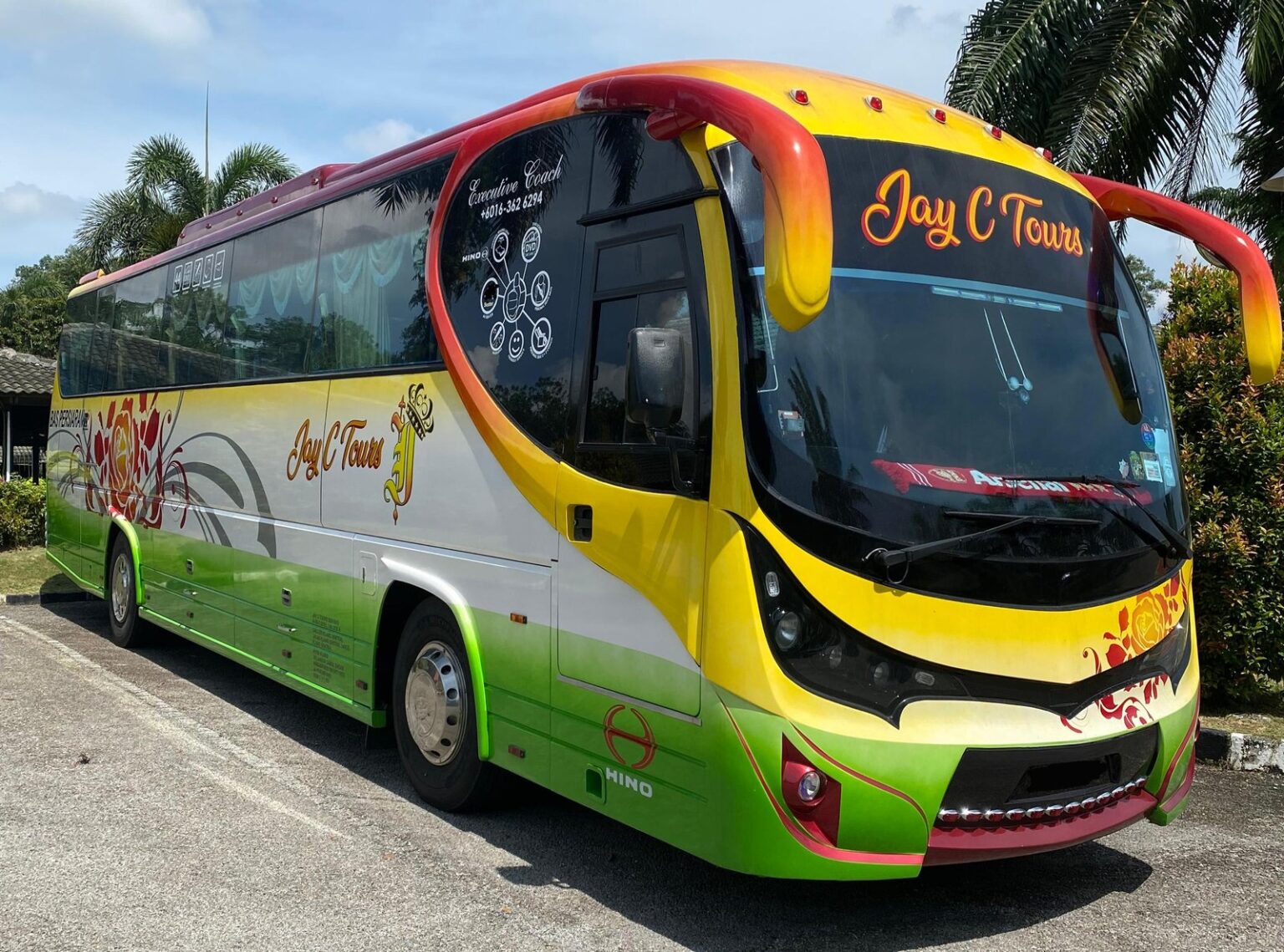 Sewa Bas Persiaran – Smart Bus Rental